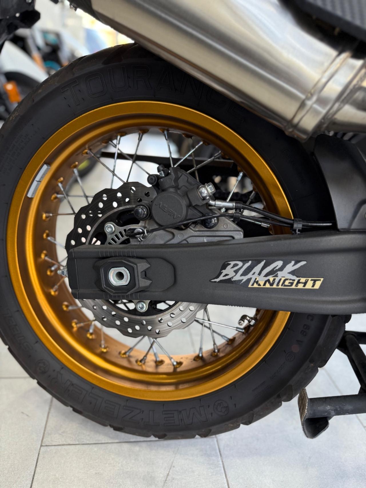 Voge Valico 525 DSX BLACK KNIGHT - 2024