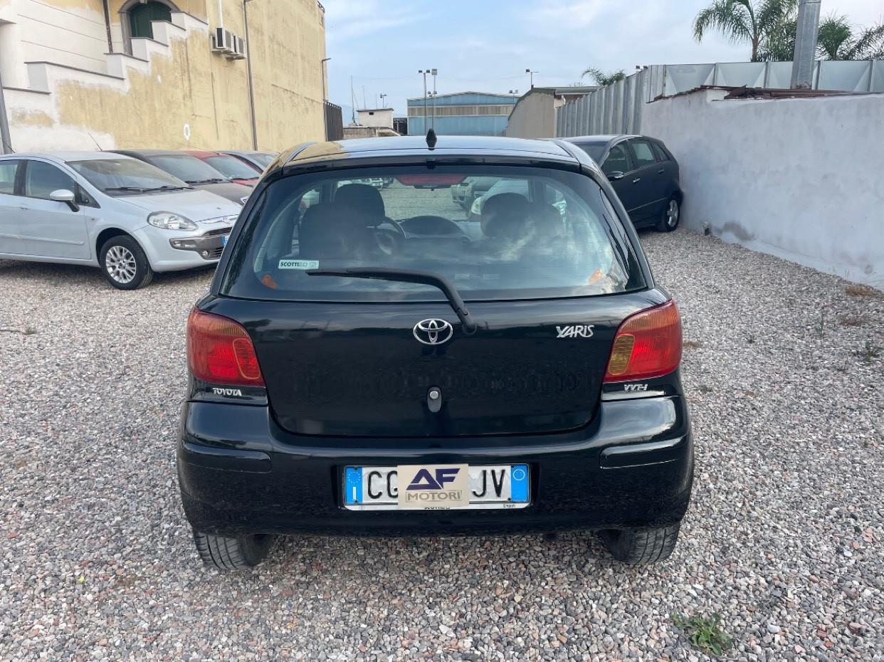 Toyota Yaris 1.0i 16V cat 3 porte Sol Perfetta !