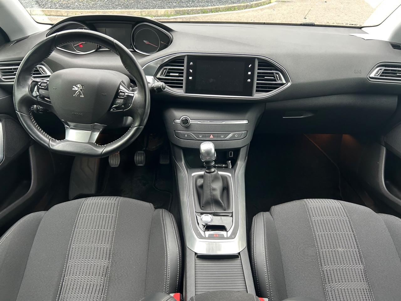 Peugeot 308 PureTech Turbo 130 S&S Allure* 73000 Km *