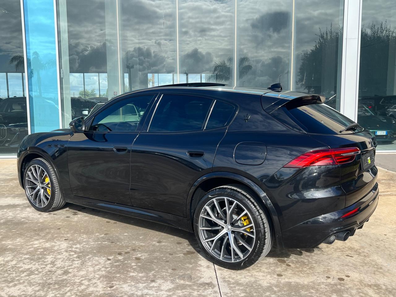 Maserati Grecale MHEV 330 CV AWD Modena