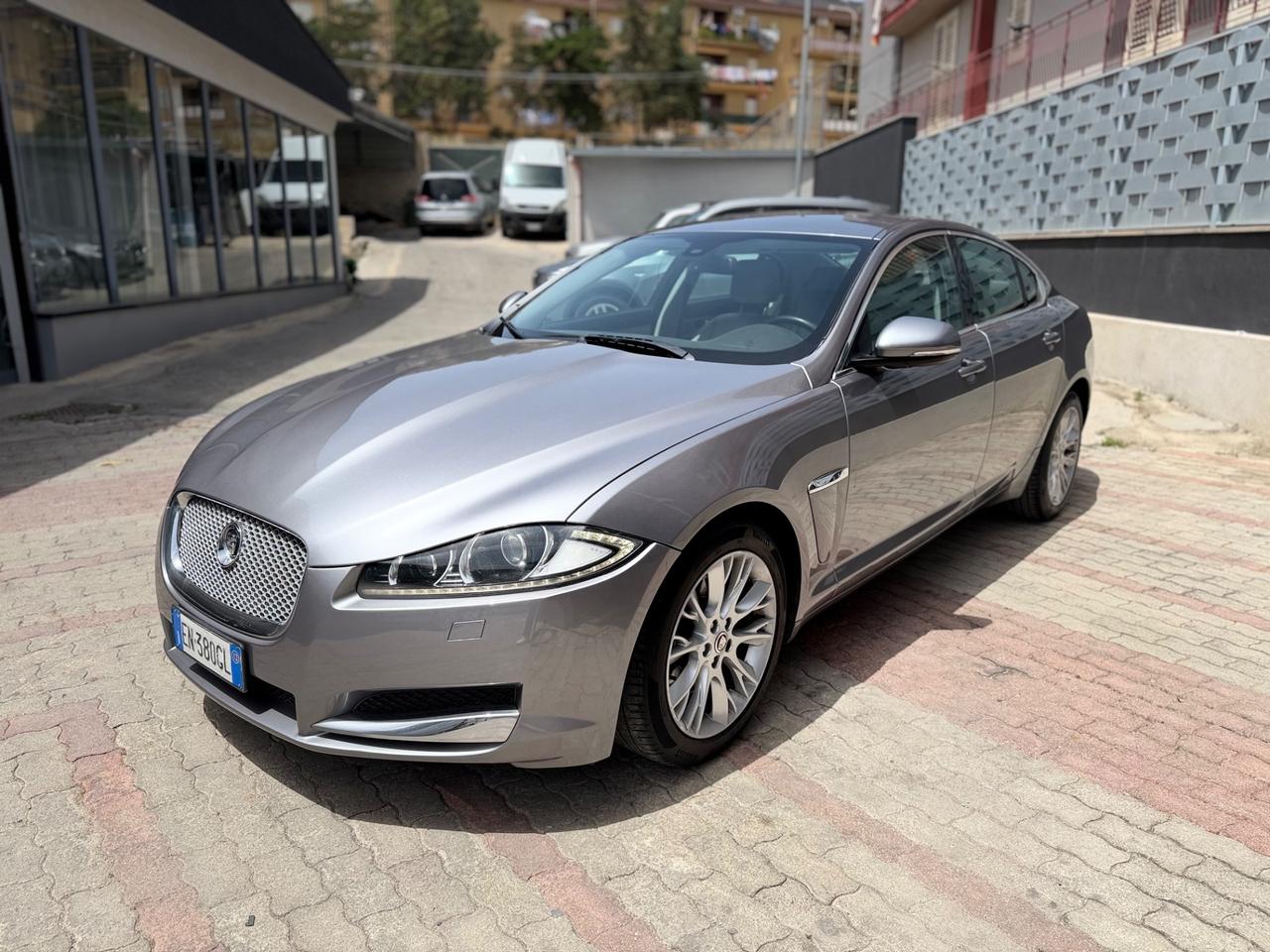 Jaguar XF 2.2 D 190 CV Prestige 2012