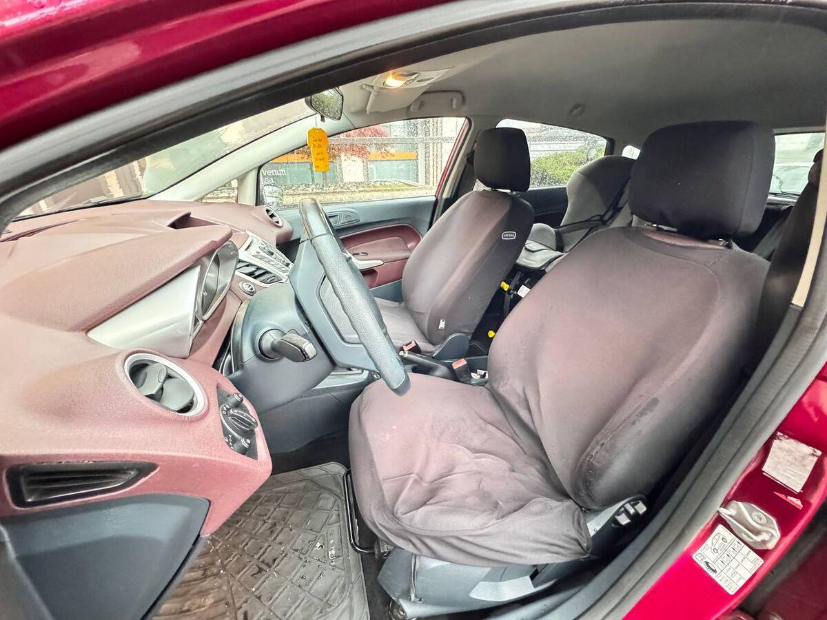 Ford Fiesta DISTRIBUZIONE FATTA!