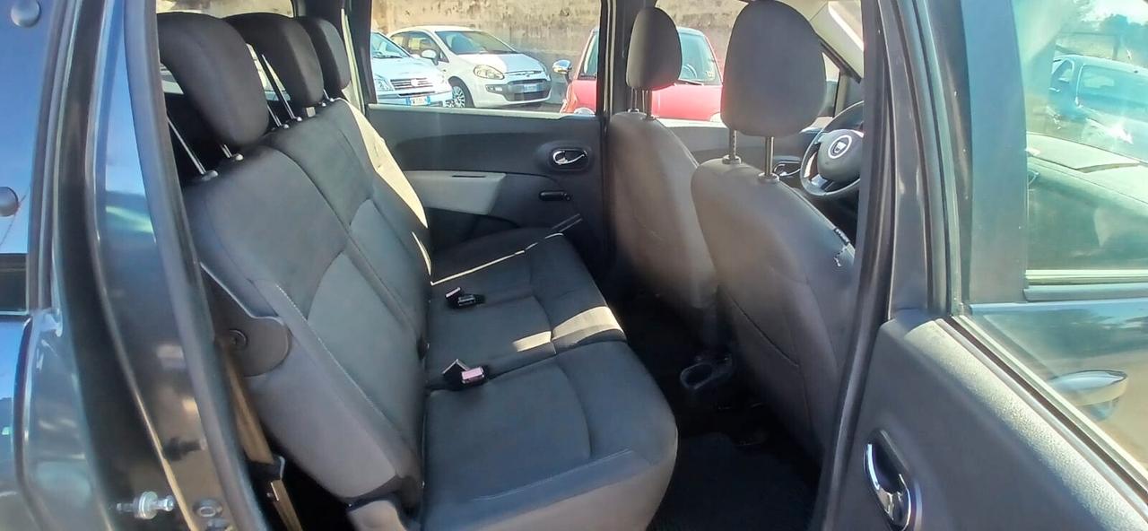 Dacia Lodgy 1.5 dCi 110CV 7 posti Lauréate - 2013