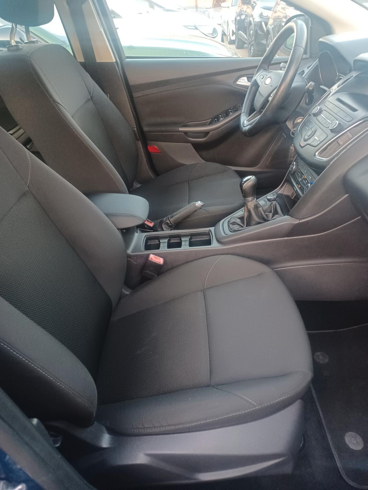 Ford Focus 1.0 100 CV PLUS ANNO 2015 EURO 6