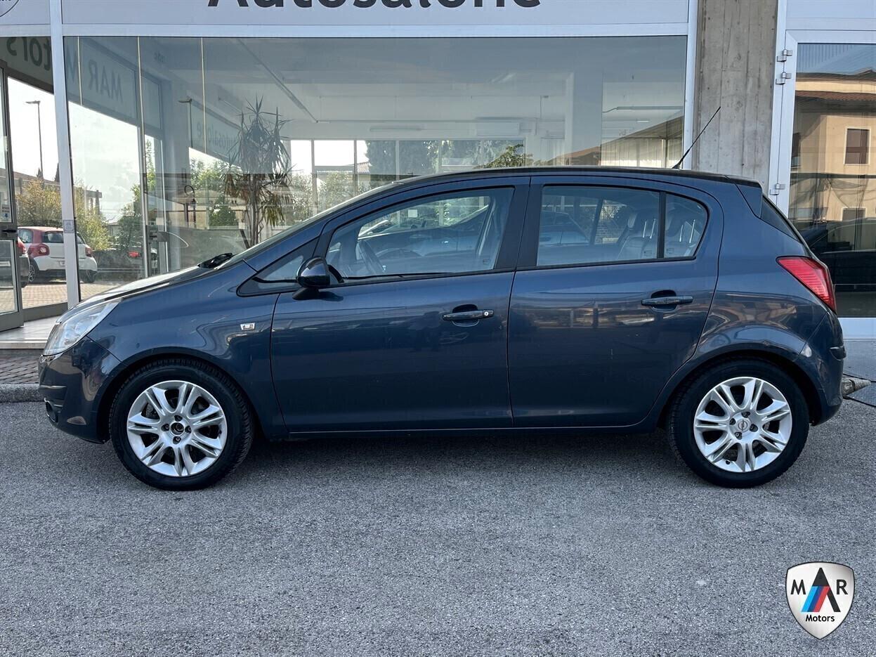 Opel Corsa 1.3 CDTI 75CV ecoFLEX 5 porte Cosmo