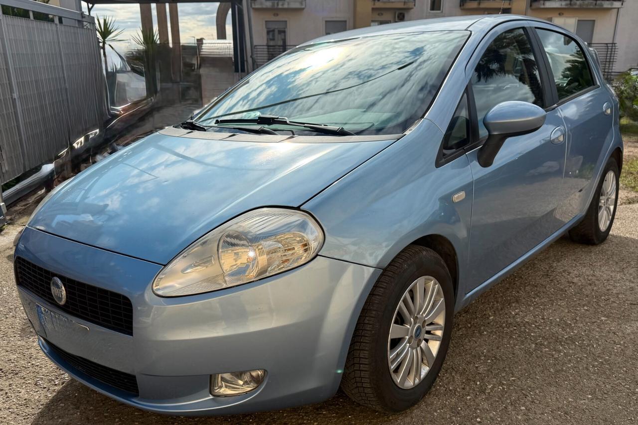 Fiat Grande Punto 1.3 MJT 90 CV 5 porte Dynamic
