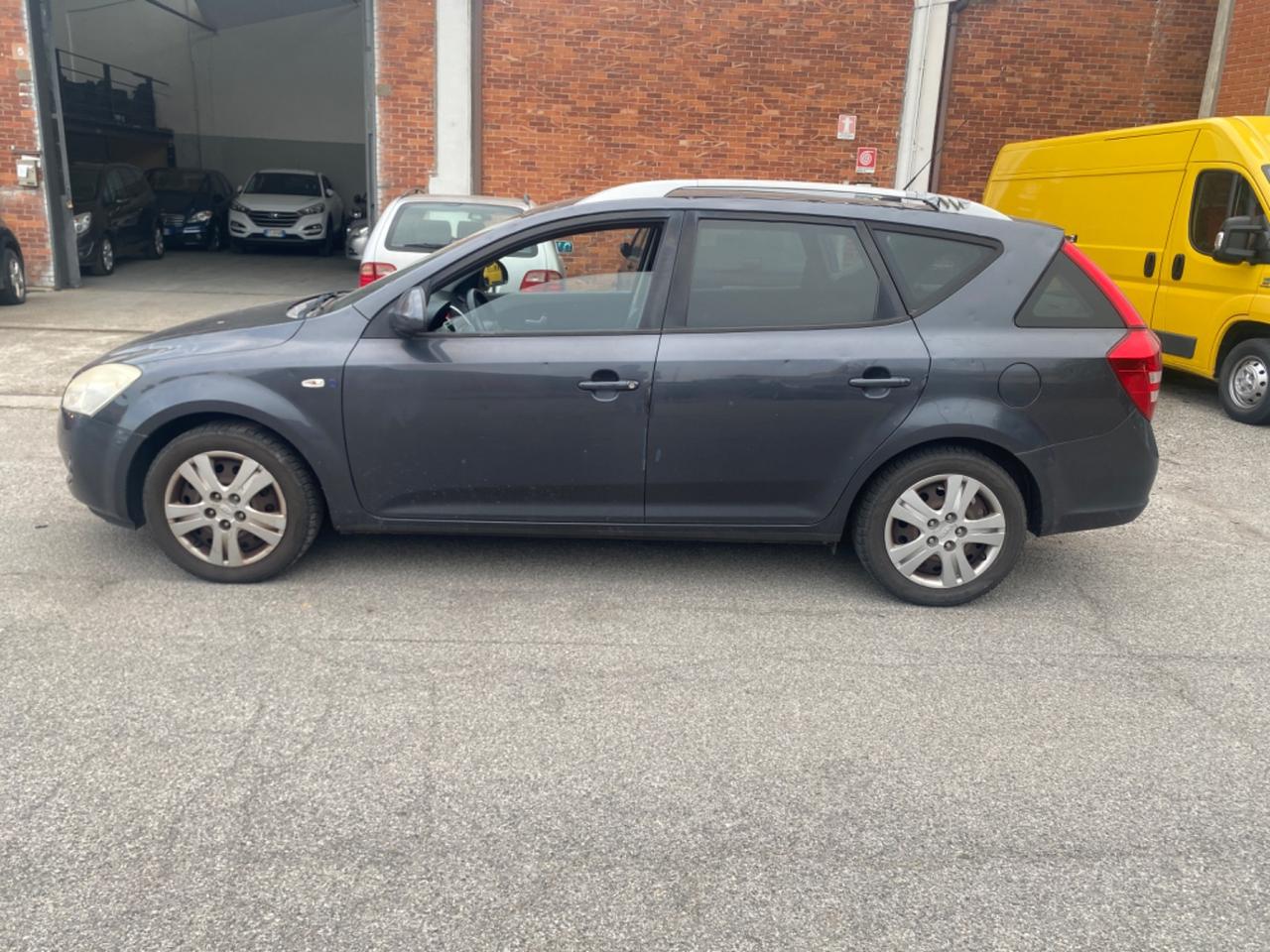 Kia Ceed cee'd Sp. Wag. 1.6 CRDi VGT 115CV EX