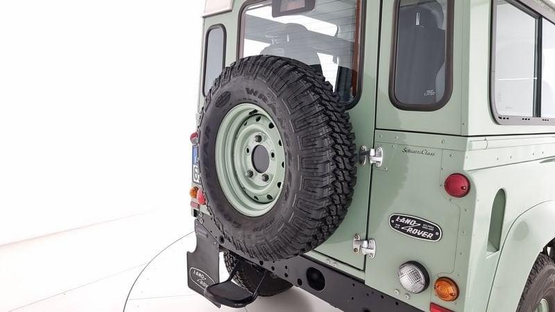 Land Rover Defender 90 2.2 TD4 Limited Ed. Heritage