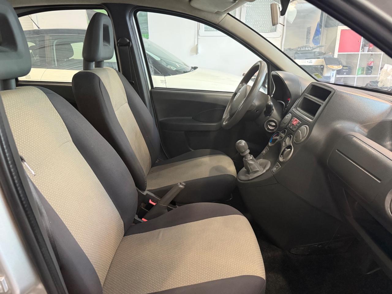 Fiat Panda 1.2 BENZINA ANNO 2007 neopatentati