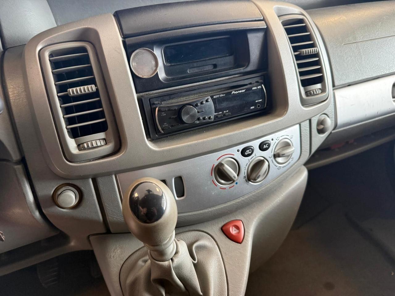 Renault Trafic 2.0 dCi/115 PC-TN Limousine