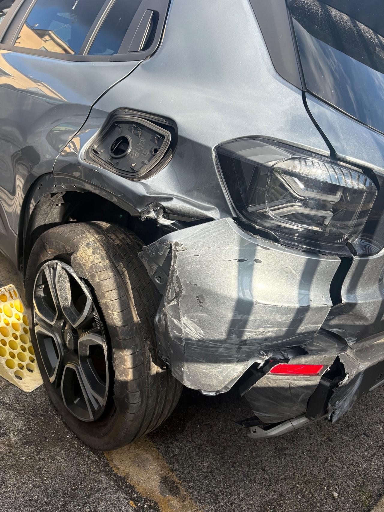 Jeep Avenger 1.2 Turbo 100 CV Altitude