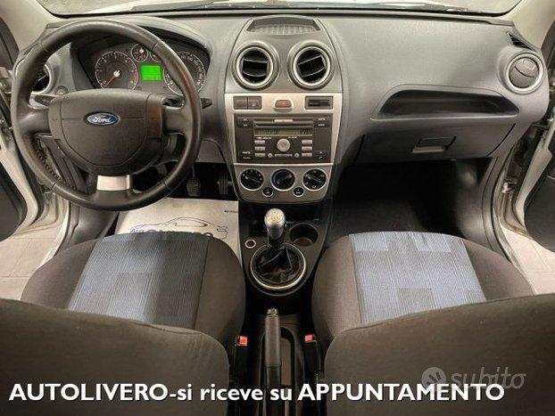 FORD Fiesta 1.6 TDCi 90cv 5porte