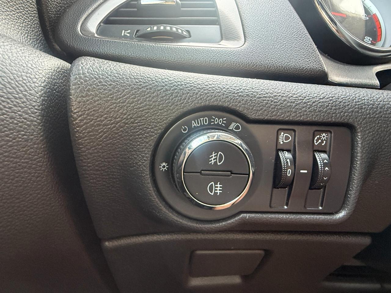 Opel Astra 1.7 CDTI 110CV 5 porte Cosmo