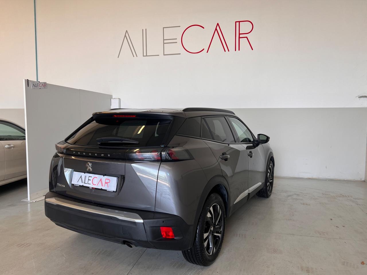 Peugeot 2008 1.2 PureTech 100 S&S Allure 100cv