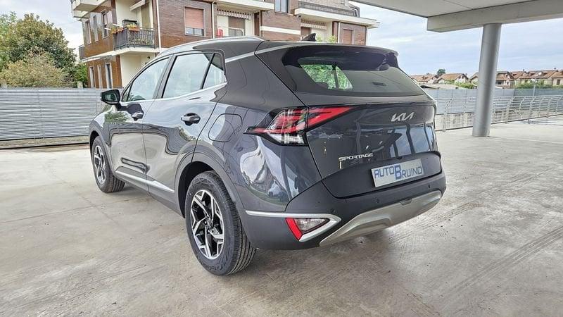 KIA Sportage 1.6 CRDi MHEV DCT Business con EASY GO'