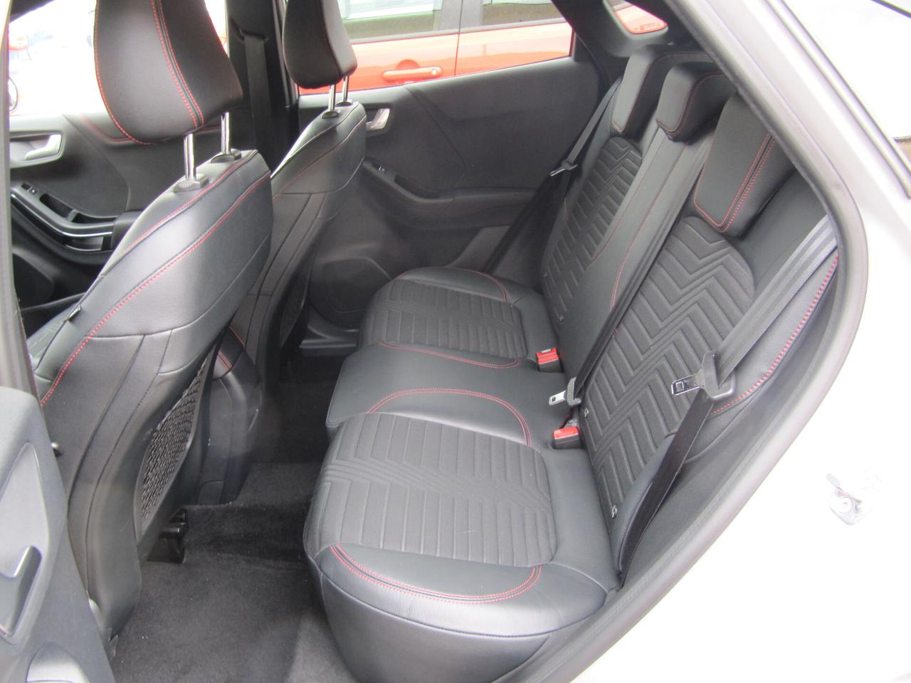 Ford Puma 1.0 EcoBoost Hybrid 155 CV S&S ST-Line
