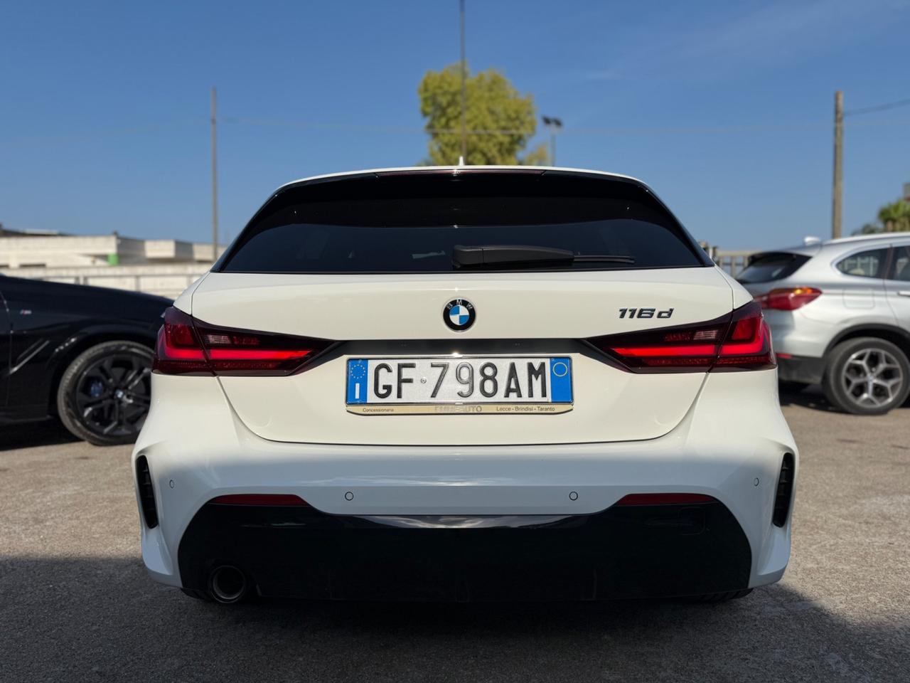 Bmw 116 116d 5p. Msport