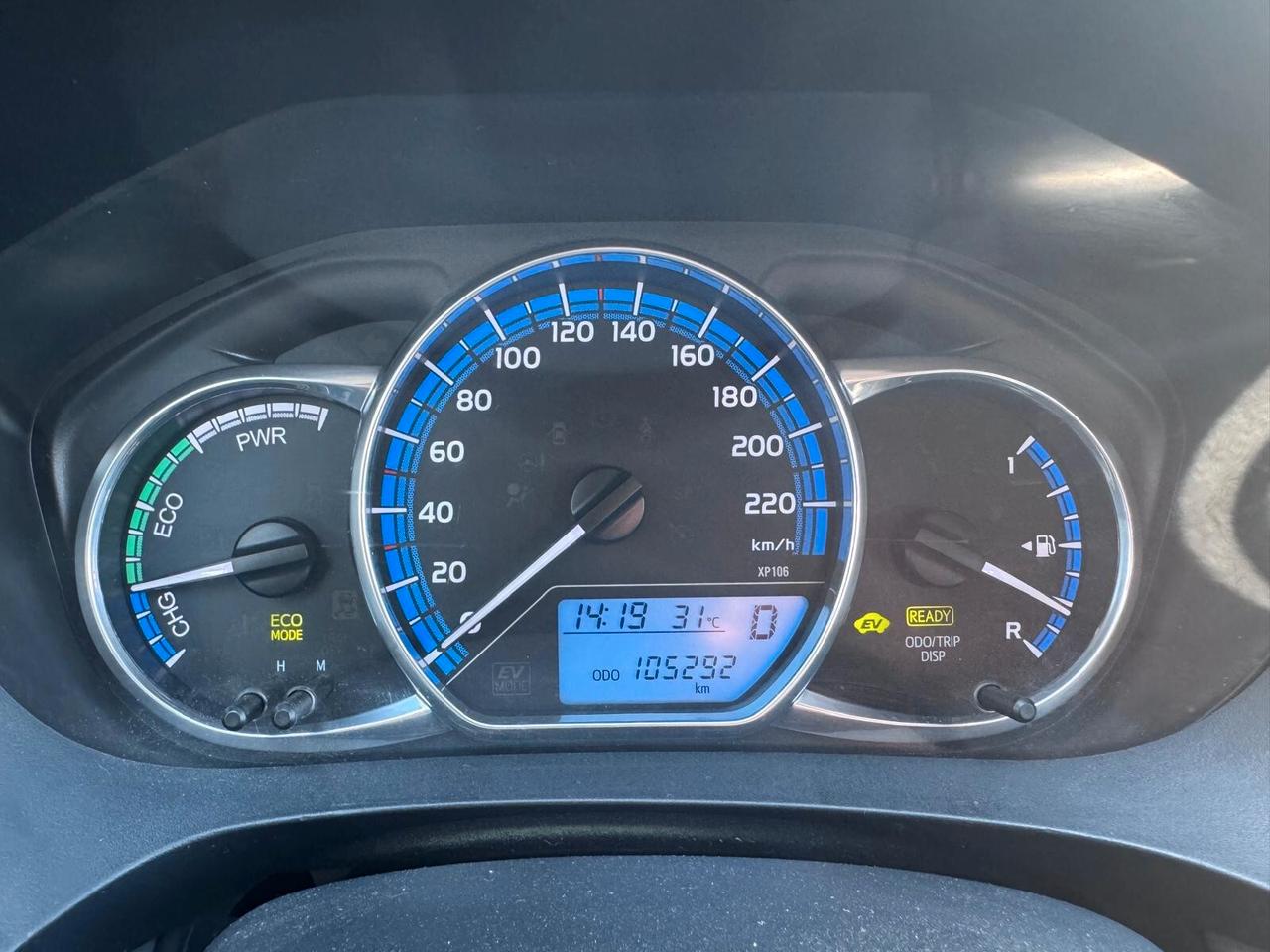 Toyota Yaris 1.5 Hybrid 5 porte Cool