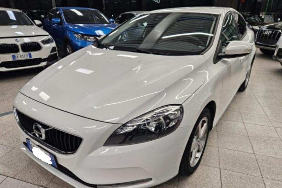Volvo V40 D2 120CV 5P MOMENTUM