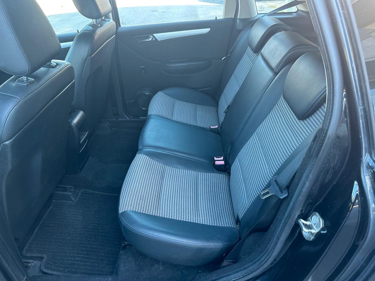 Mercedes-benz B 180 CDI Sport
