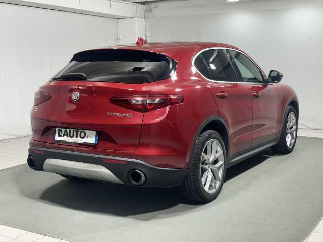 Alfa Romeo Stelvio 2.0 Turbo 280 CV AT8 Q4 First Edition