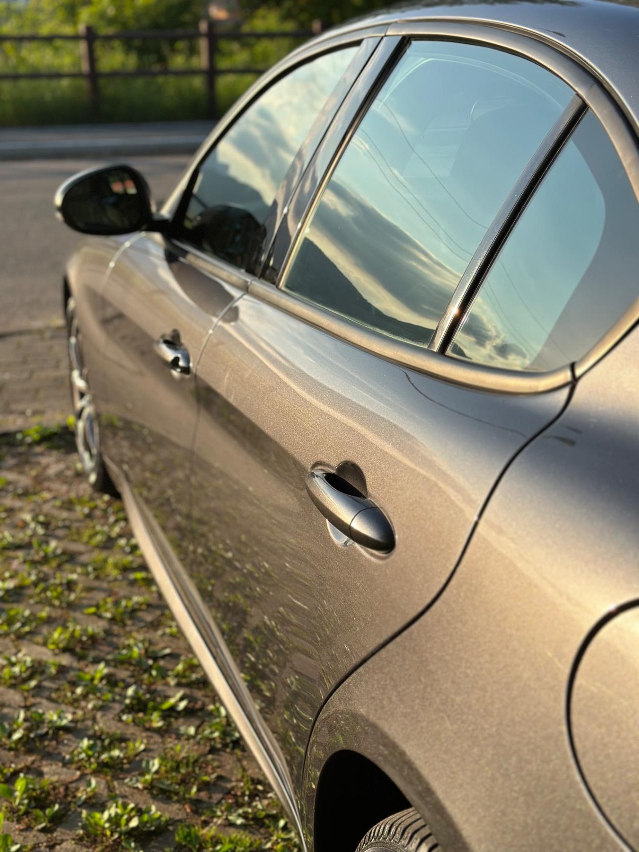 Alfa Romeo Giulia 2.2 Turbodiesel 150 CV Executive