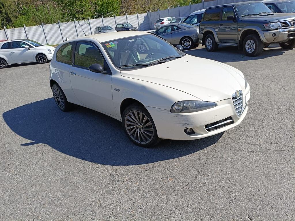Alfa Romeo 147 1.9 jtd C.N.C 120cv 5p