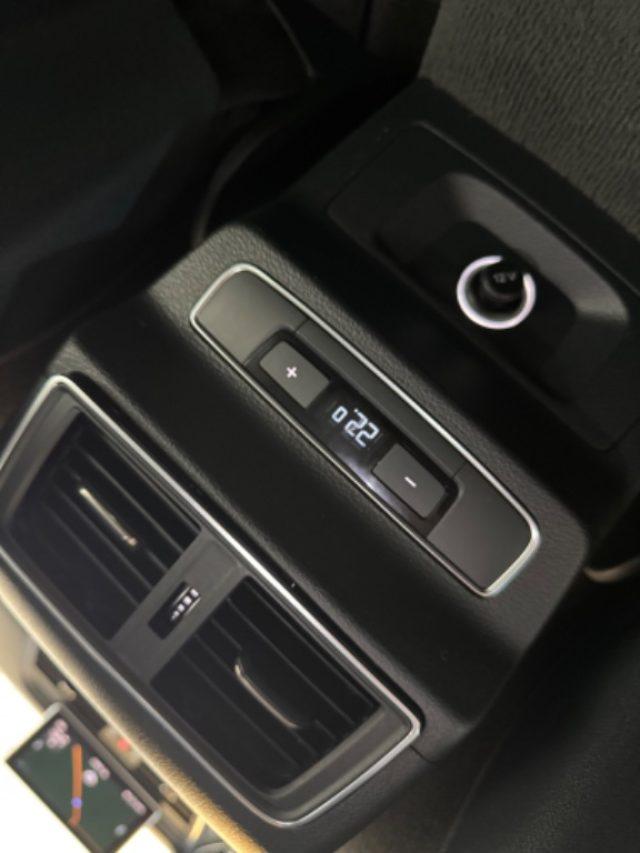 AUDI Q5 2.0 TDI quattro S tronic //SERVICE//