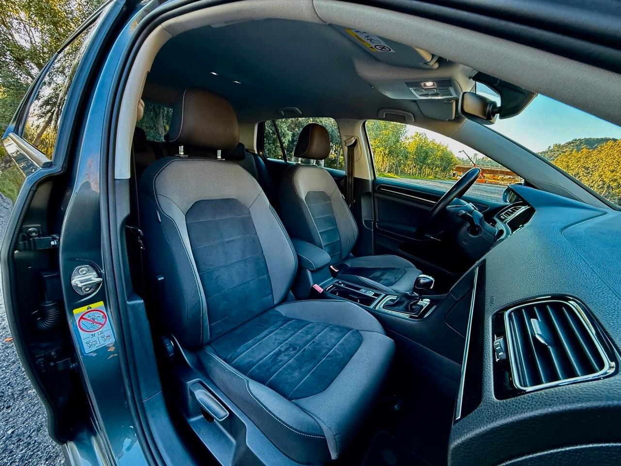 VOLKSWAGEN GOLF 1.6 TDI 115 CV DSG SPORT R LINE