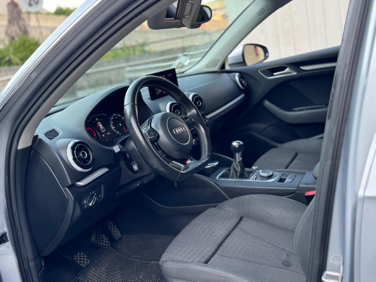 Audi A3 2.0 16V TDI Attraction