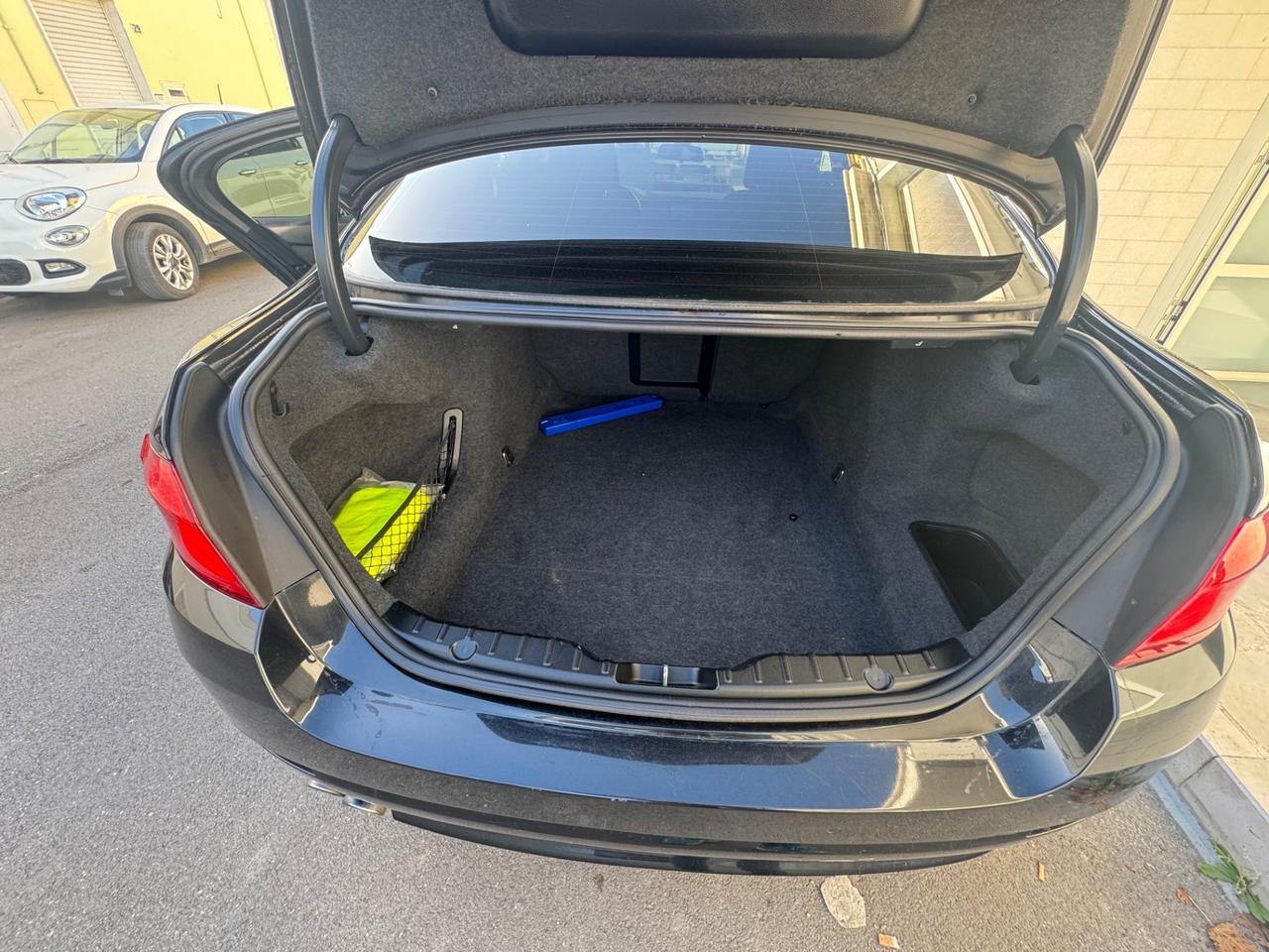 Bmw 520 d autom nav led xeno