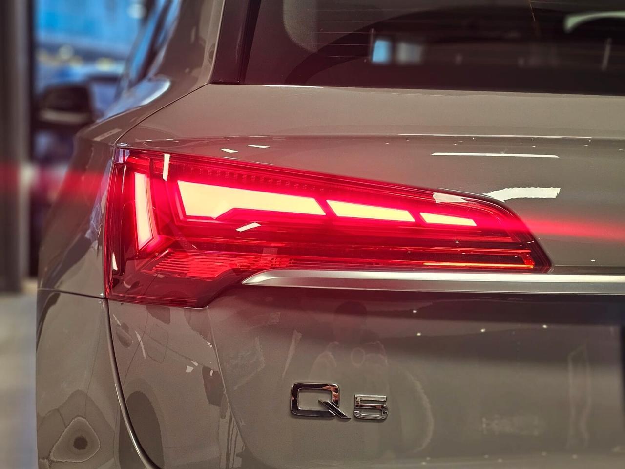 Audi Q5 35 TDI S tronic line plus