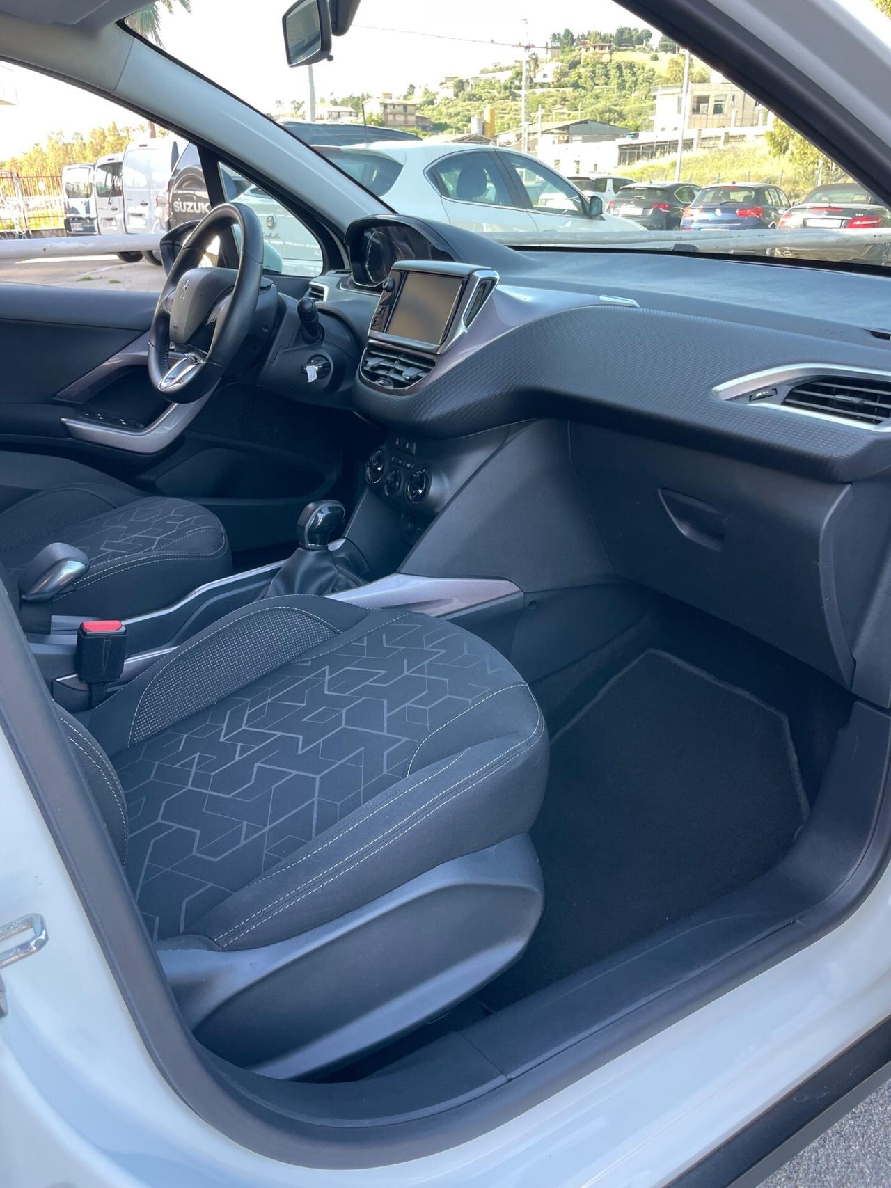 Peugeot 2008 1.4 HDi 68CV Active