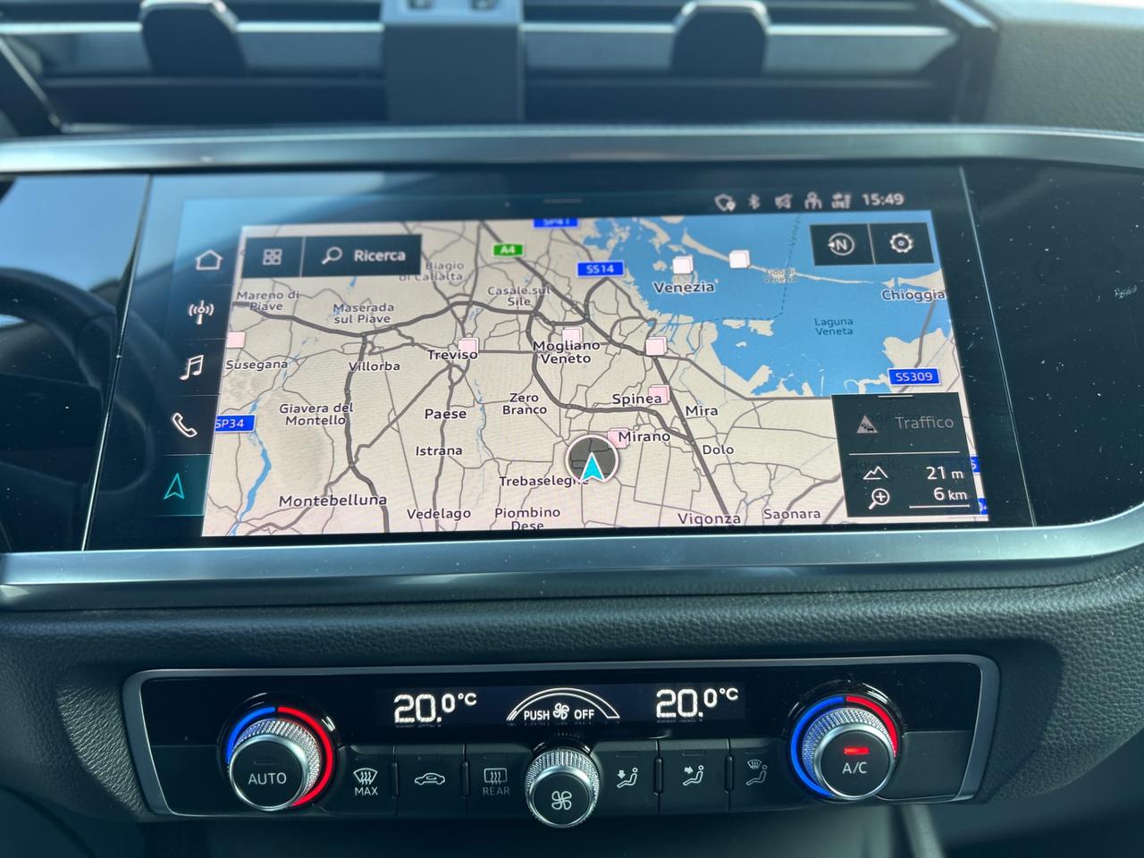 Audi Q3 35 2.0 tdi s-tronic