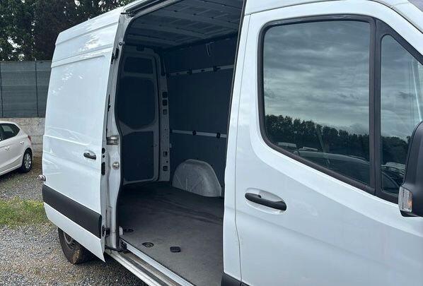 MERCEDES BENZ eSPRINTER FURGONE ELETTRICO
