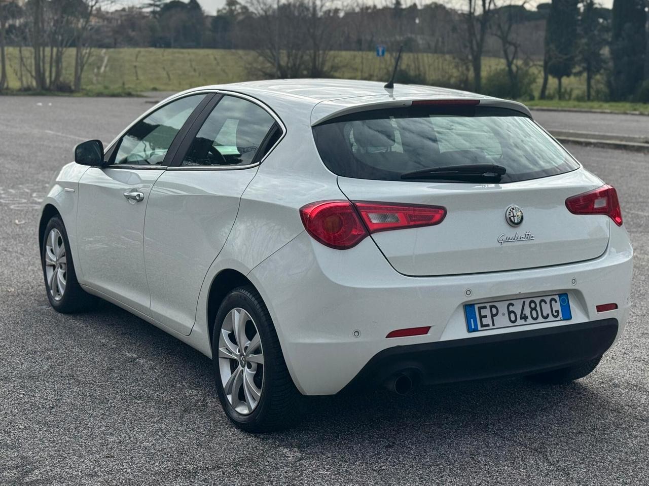 Alfa Romeo Giulietta 1.4 TurboDistinctive 88Kw "PREZZO REALE"