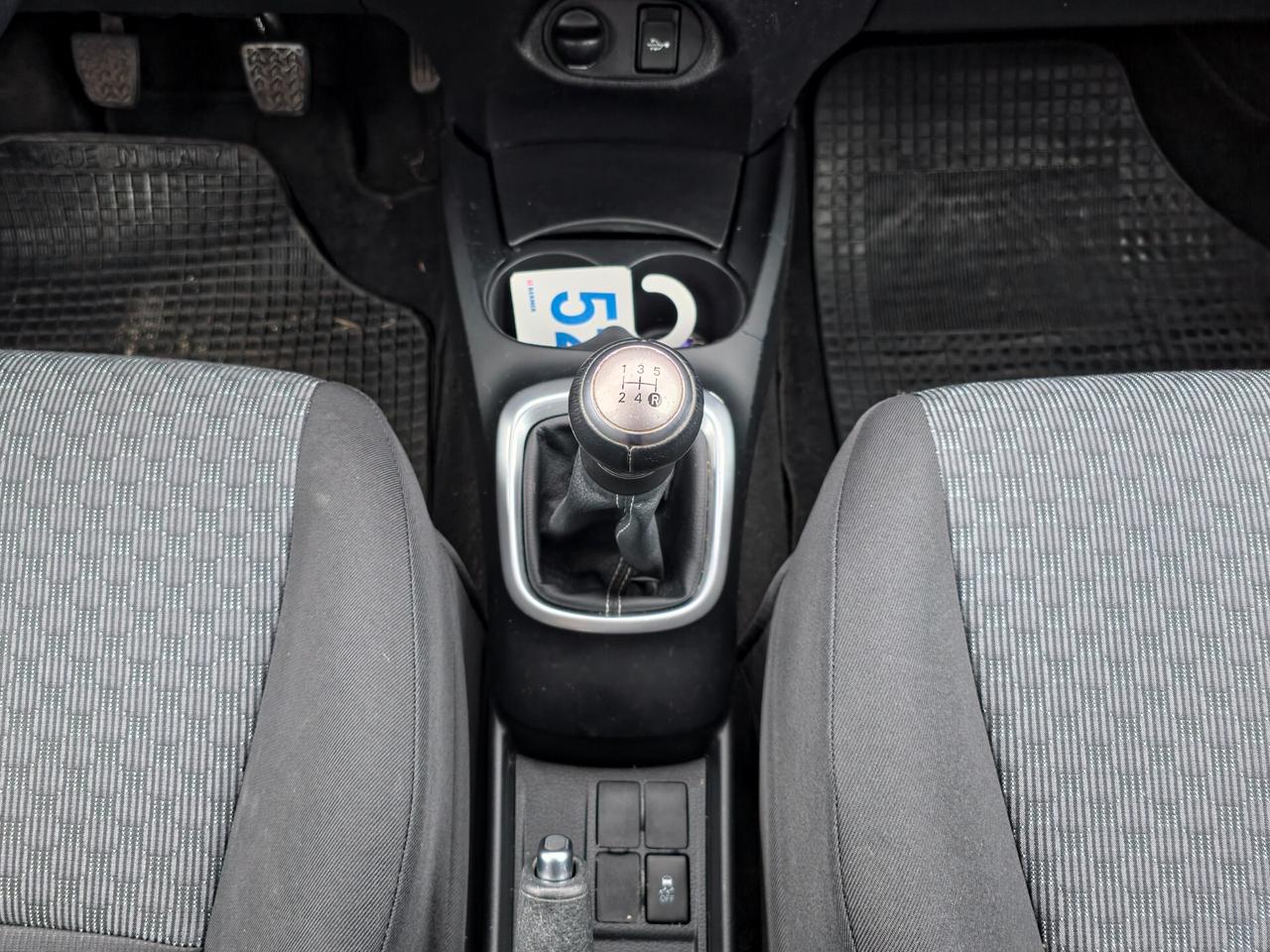 Toyota Yaris 1.0 5 porte Lounge 2015-E5 Manuale NEO