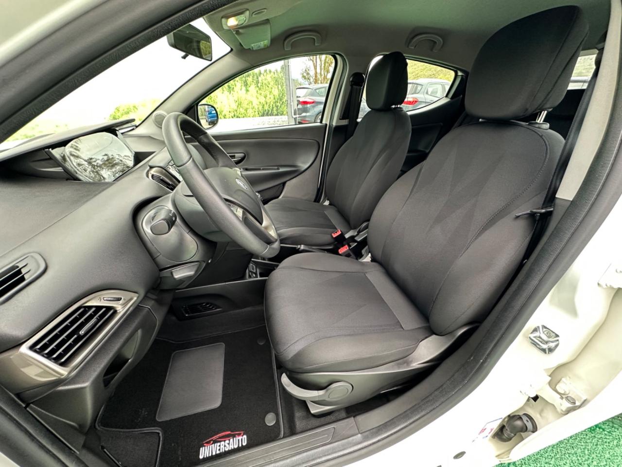 Lancia Ypsilon 1.2 Benzina 69cv Gold 2018