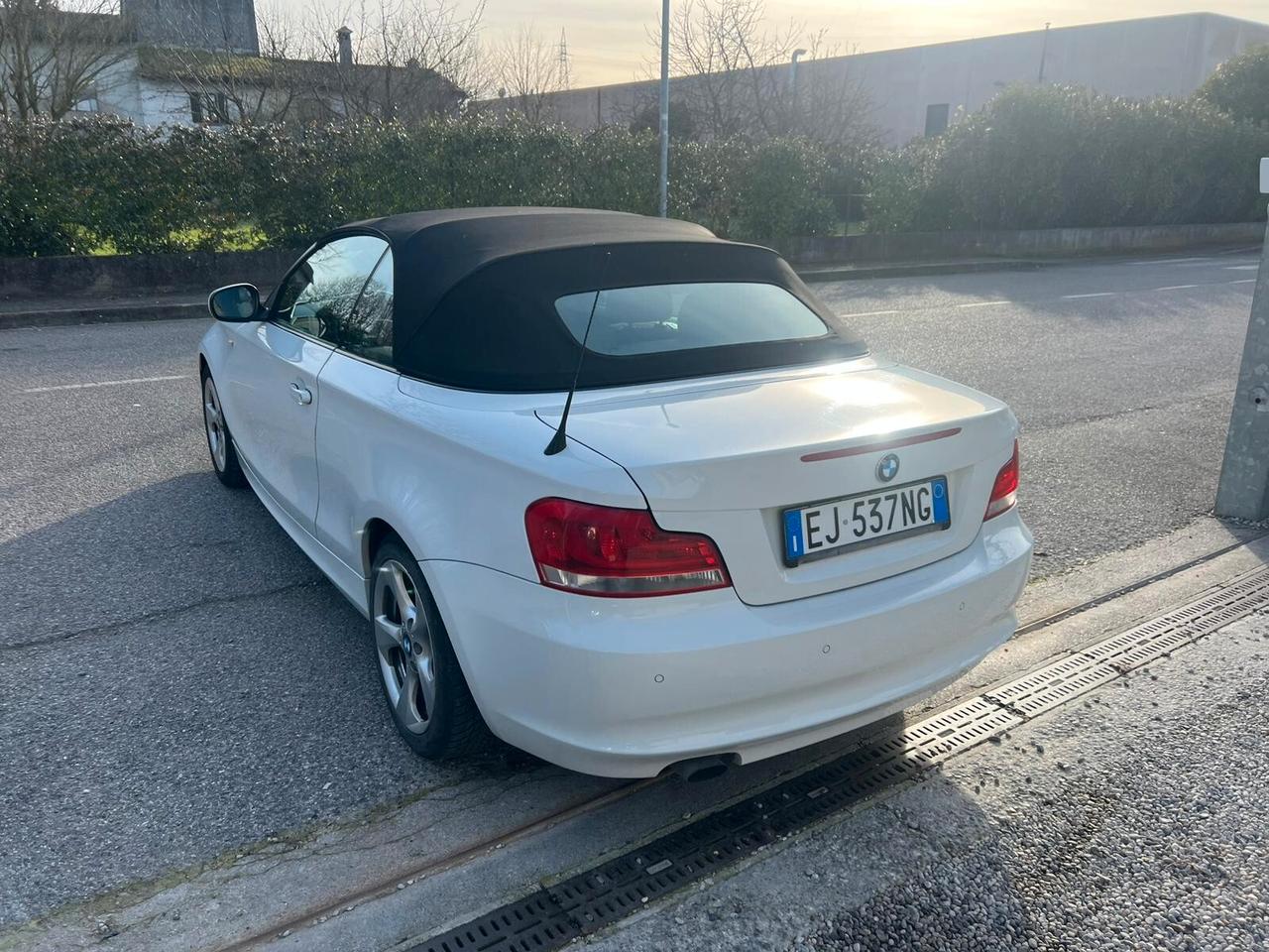 Bmw 118 120d Cabrio Eletta