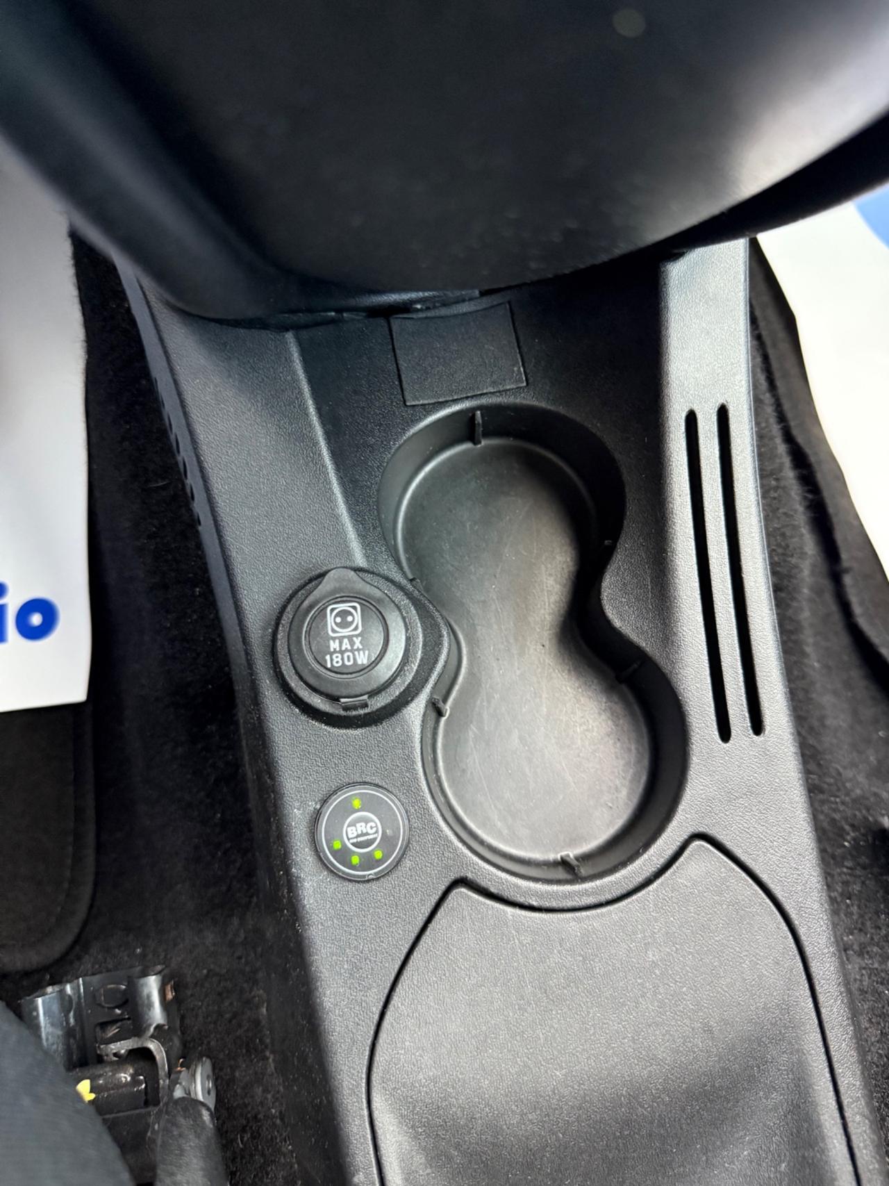 Lancia Ypsilon 1.4 Platinum Ecochic GPL