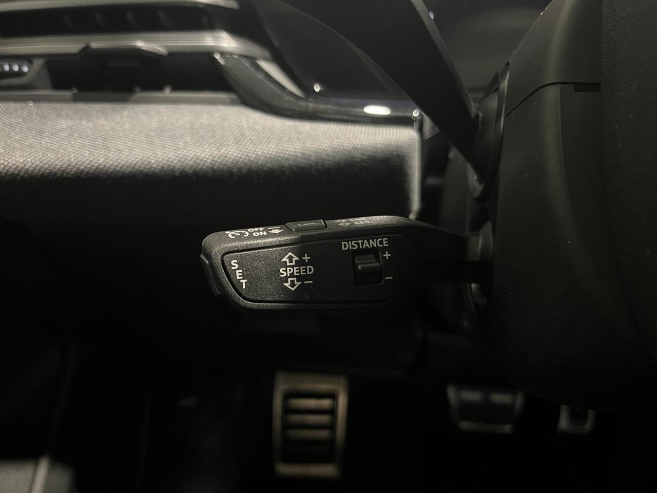 AUDI A6 AVANT TDI S-TRONIC QUATTRO S-LINE EDITION