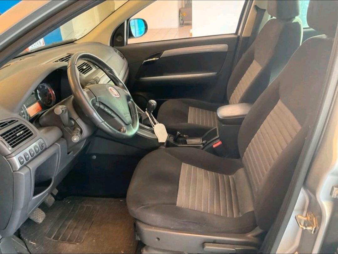 Fiat Croma 1.9 Multijet Emotion