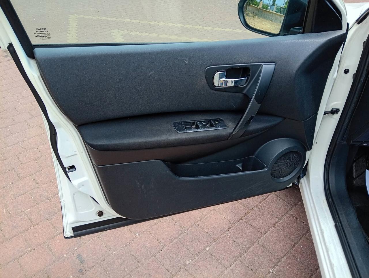 Nissan Qashqai 1.5 dCi DPF Tekna