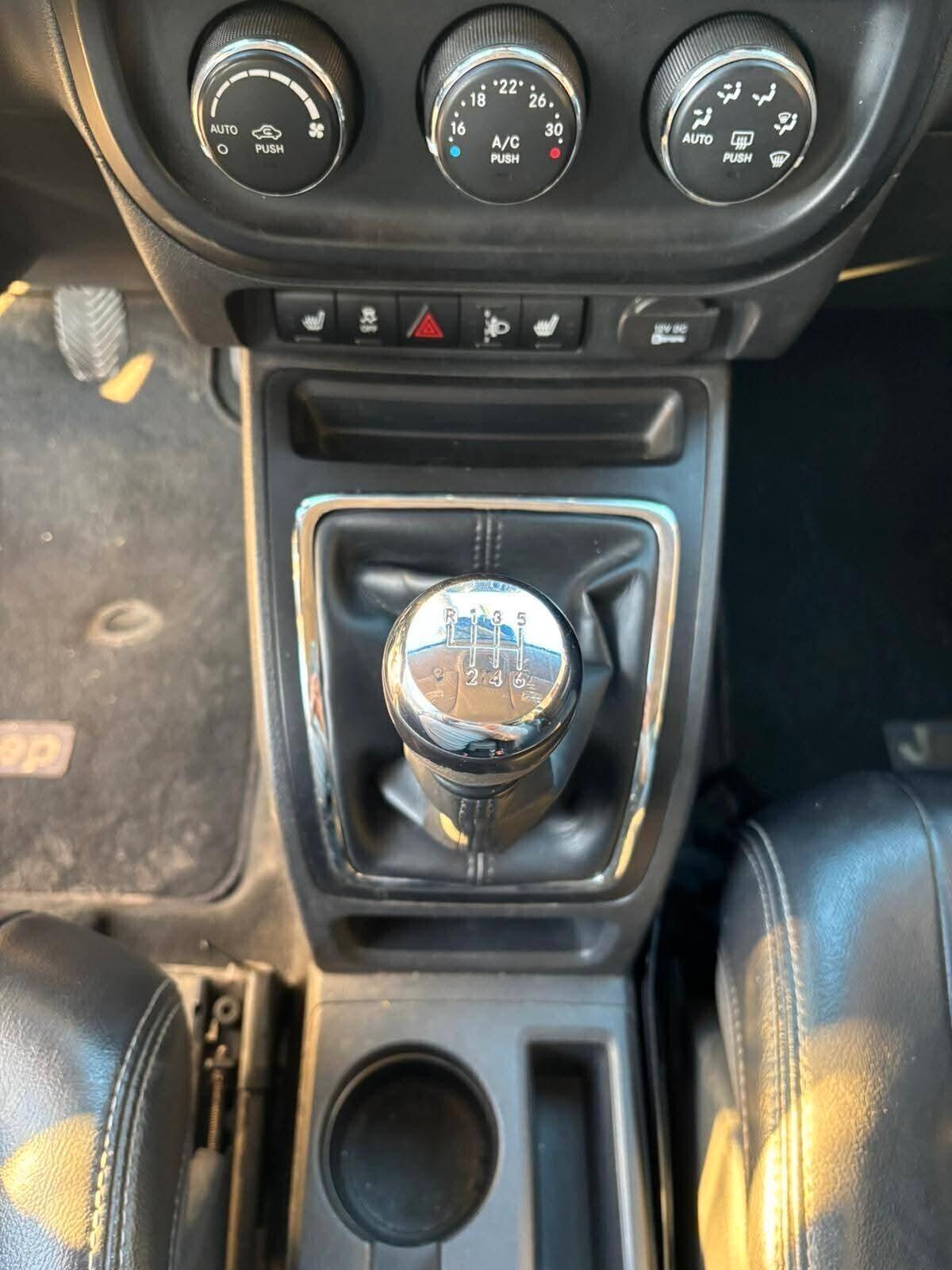 Jeep Compass 2.2 CRD Limited 2WD/*