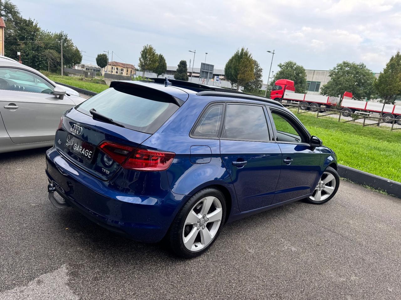 Audi A3 1.4 TFSI Neopatentati + gancio traino
