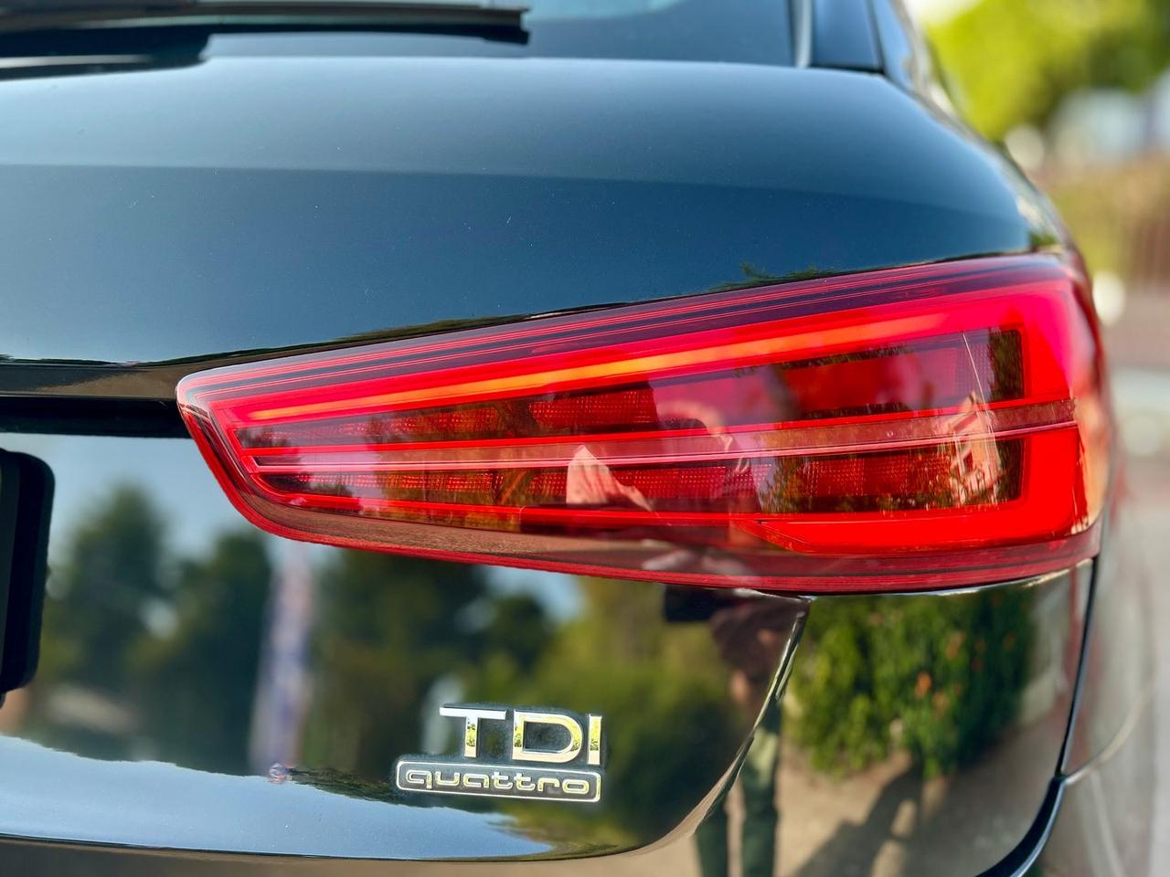 Audi Q3 2.0 TDI Business #11836