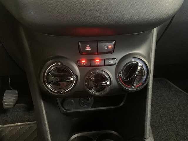 Peugeot 208 PureTech 82 5 porte Allure