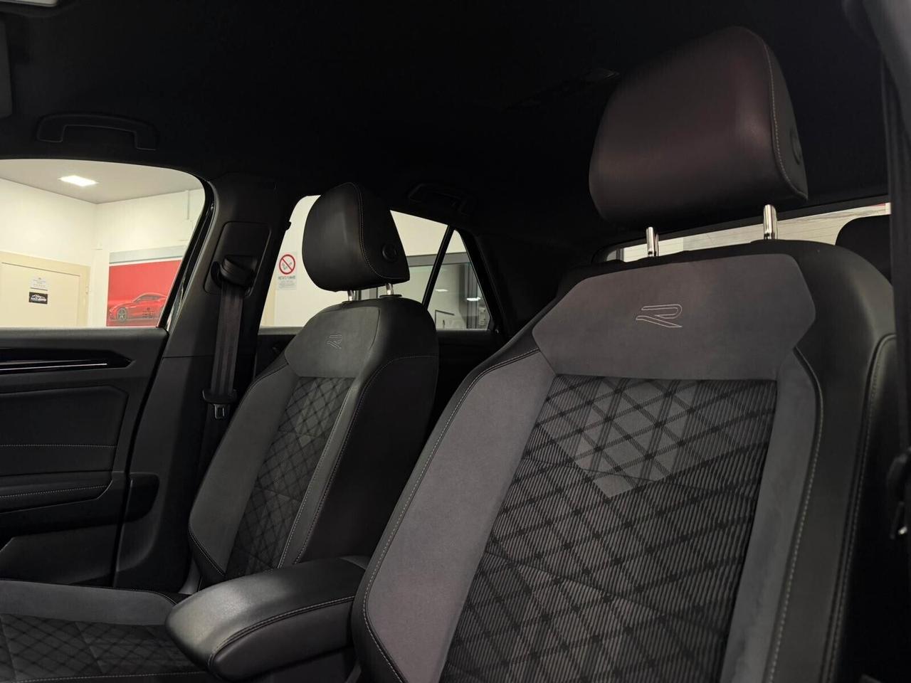 Volkswagen T-Roc 2.0 TDI SCR 150 CV DSG R-Line