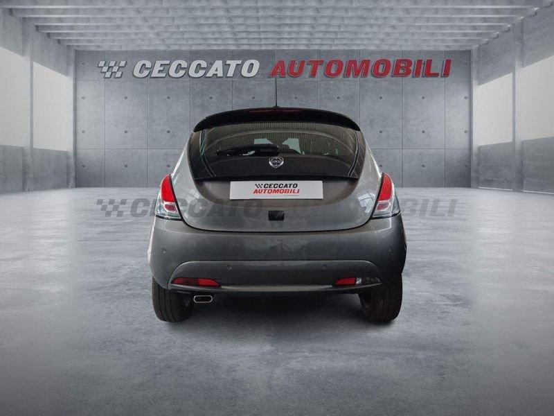 Lancia Ypsilon Ypsilon 1.0 firefly hybrid Platino s&s 70cv