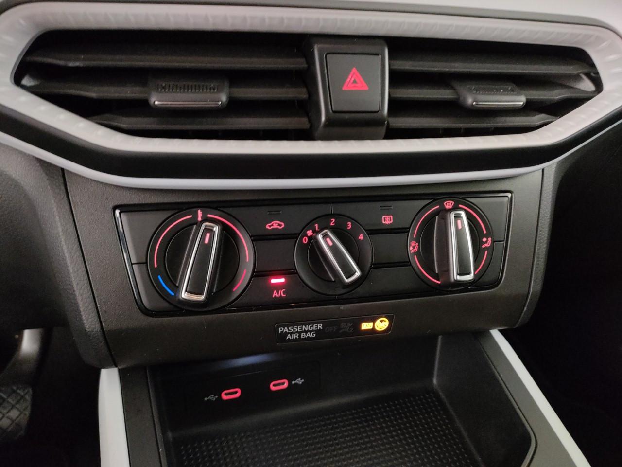 SEAT Arona 1.0 ecotsi Black Edition 95cv